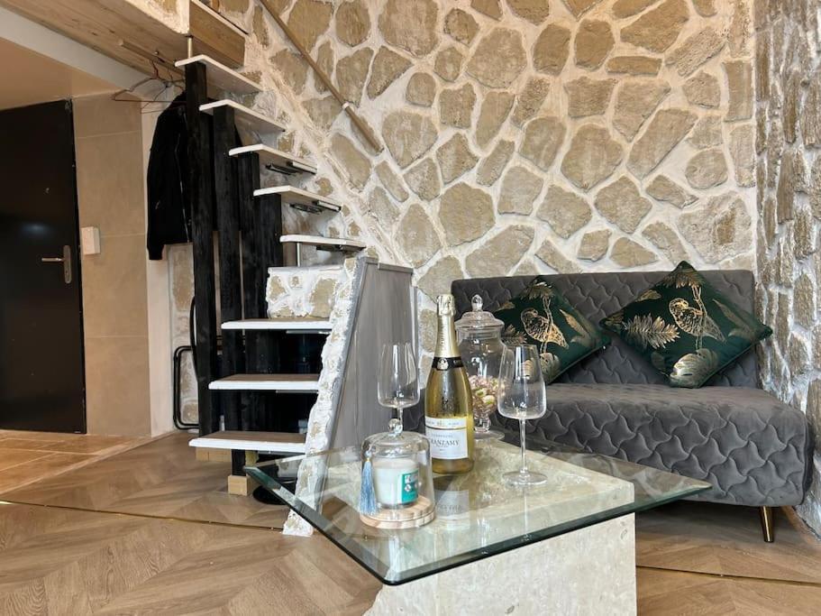 Appartement Le Petit Nid D'Yves à Lagny Extérieur photo