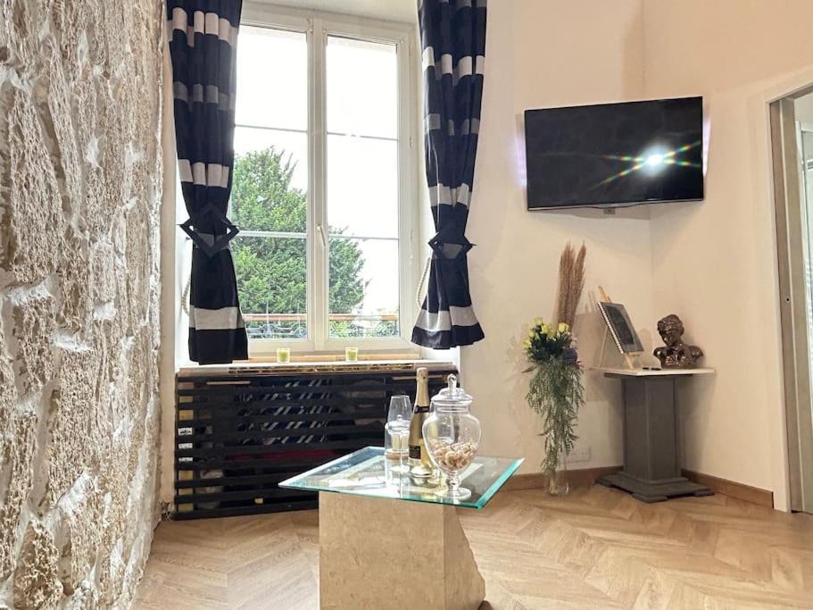 Appartement Le Petit Nid D'Yves à Lagny Extérieur photo