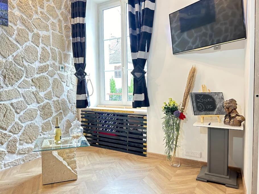 Appartement Le Petit Nid D'Yves à Lagny Extérieur photo